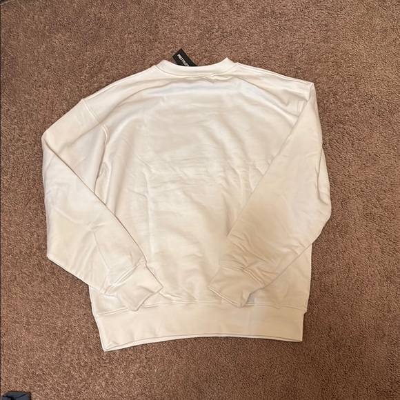 PrettyLittleThing White Sweater for Men - Picture 4 of 4